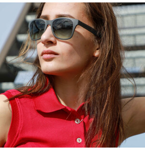 Cavalleria Toscana Jump Off Aurinkolasit kuva